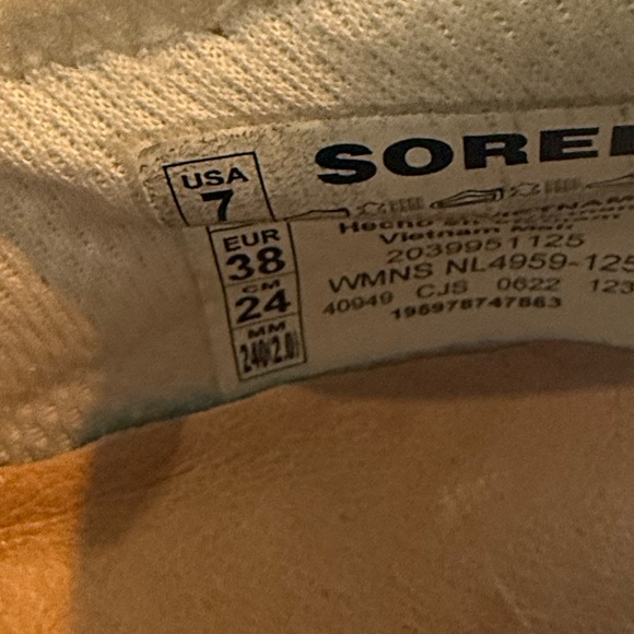 Sorel. Kinetic™ Impact II Strap Sneakers. White/Black. Size 7. - Picture 11 of 11